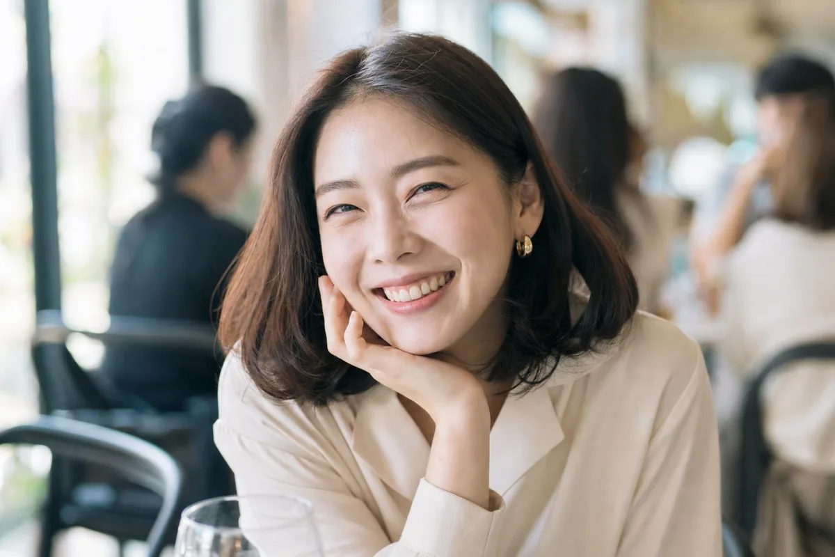 애교살 관련 이미지